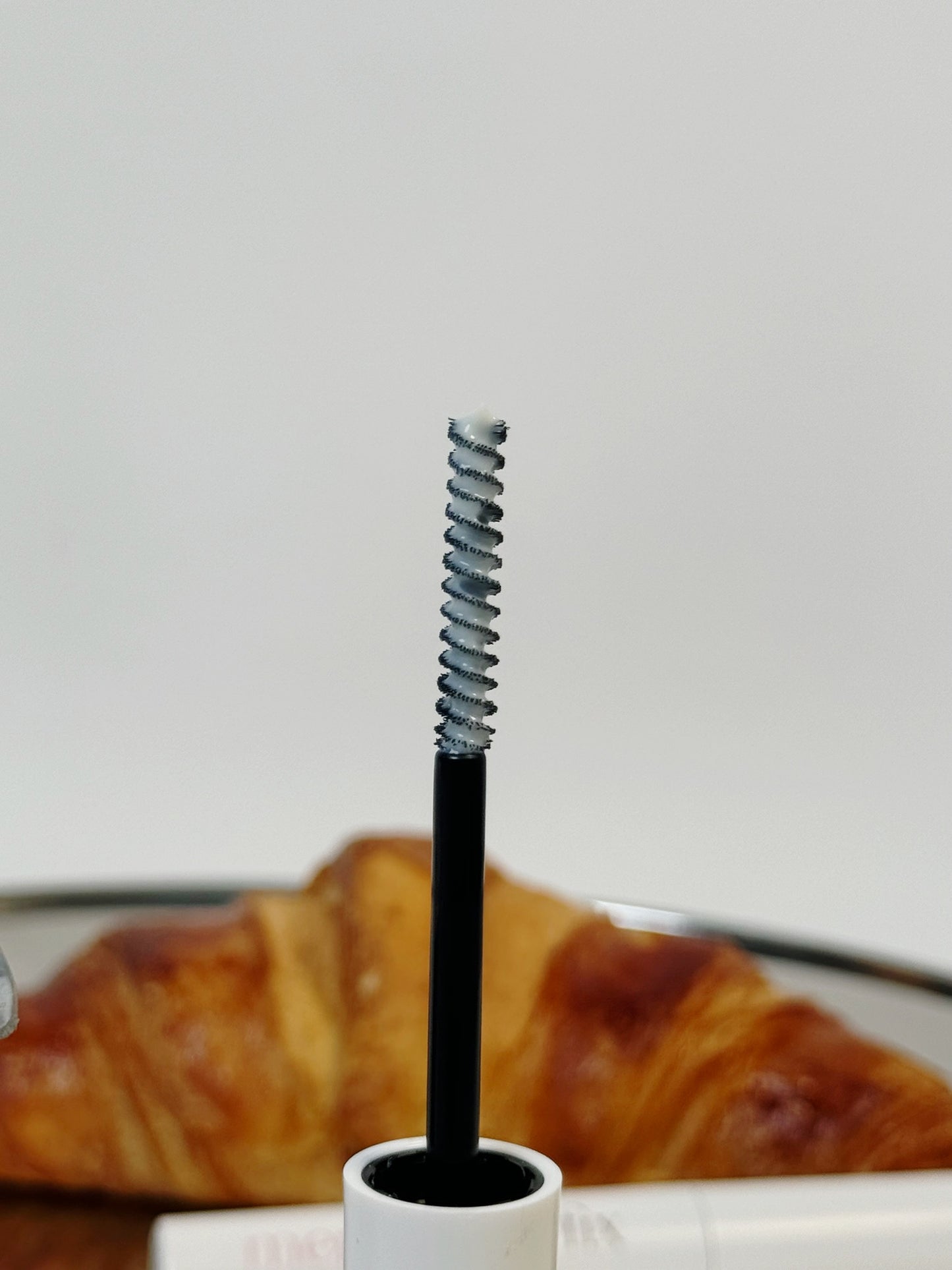 "Le fixateur" mema browfix